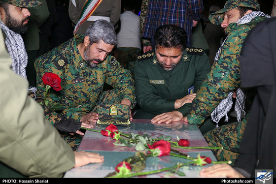 استقبال از پیکر مطهر شهیدان دفاع مقدس و مدافع حرم - عکاس: حسین شریعت / شهرآرا