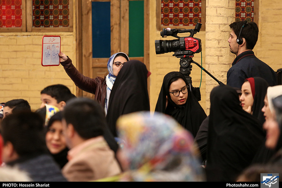 حضور مدیرعامل‌موسسه‌شهرآرا در برنامه‌تلویزیونی "مشتی‌باش" - عکاس: حسین شریعت / شهرآرا