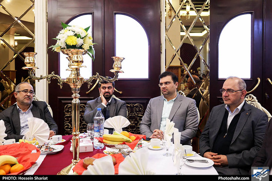 اولین سالگرد انتشار ضمیمه میلان روزنامه شهرآرا / عکس: حسین شریعت / شهرآرا