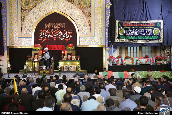 وداع با پیکر مطهر شهیدان دفاع مقدس و مدافع حرم‎ / عکس: احمدحسنی / شهرآرا