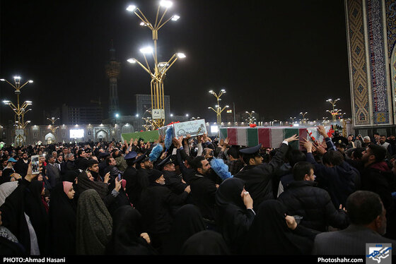 وداع با پیکر مطهر شهیدان دفاع مقدس و مدافع حرم‎ / عکس: احمدحسنی / شهرآرا