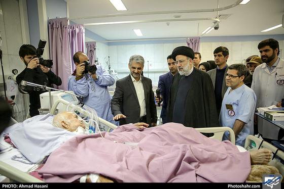 افتتاح طرح های بهداشتی درمانی آستان قدس رضوی - عکس: احمد حسنی / شهرآرا