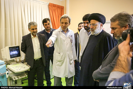 افتتاح طرح های بهداشتی درمانی آستان قدس رضوی - عکس: احمد حسنی / شهرآرا