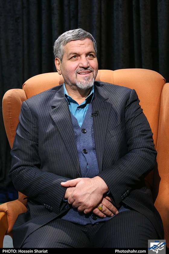 حضور مصطفی کواکبیان در روزنامه شهرآرا-عکاس:حسین شریعت/شهرآرا