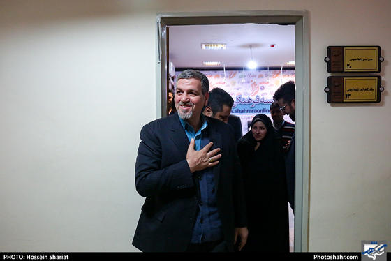 حضور مصطفی کواکبیان در روزنامه شهرآرا-عکاس:حسین شریعت/شهرآرا