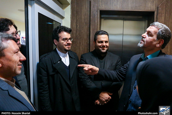 حضور مصطفی کواکبیان در روزنامه شهرآرا-عکاس:حسین شریعت/شهرآرا