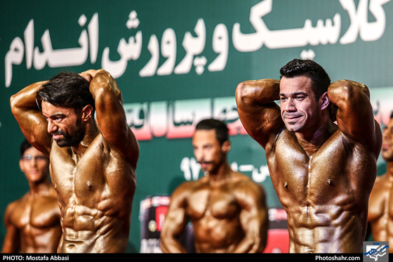 مسابقات قهرمانی فیزیک و بادی کلاسیک-عکاس:مصطفی عباسی/شهرآرا