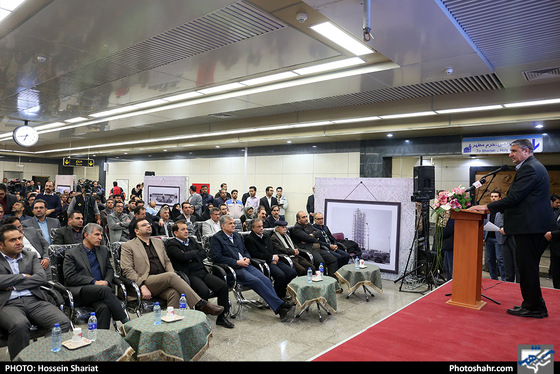 افتتاح پروژه بهسازی و بازپیرایی میدان راه آهن مشهد عکس : حسین شریعت / شهرآرا