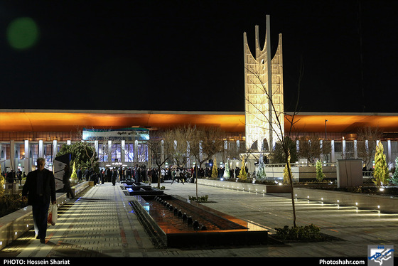 افتتاح پروژه بهسازی و بازپیرایی میدان راه آهن مشهد عکس : حسین شریعت / شهرآرا