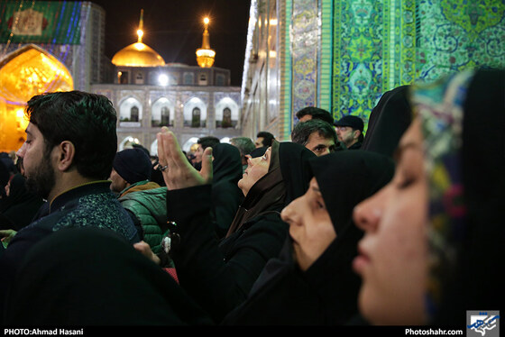 تحویل سال در حرم مطهر امام رضا (ع) - عکاس: احمد حسنی / شهرآرا