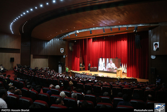 اعطای نشان فردوسی-عکاس: حسین شریعت/ شهرآرا