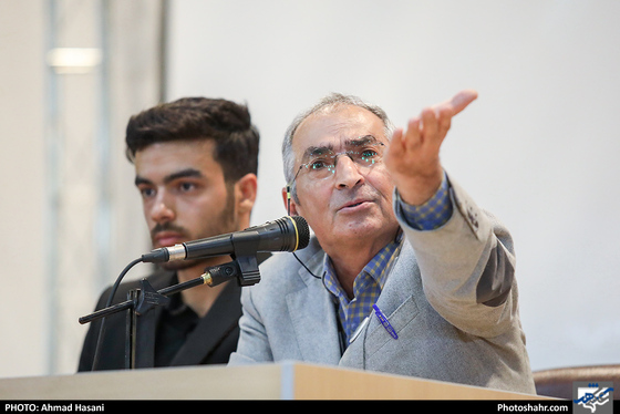 کرسی آزاد اندیشی اتاق جدید مذاکره- عکاس: احمد حسنی/ شهرآرا