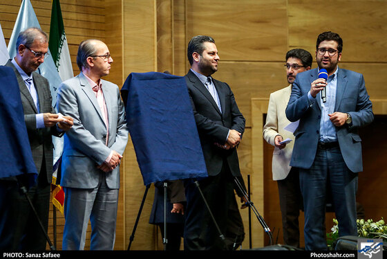مراسم بزرگداشت دهمین سال انتشار روزنامه شهرآرا / عکس: ساناز صفایی / شهرآرا