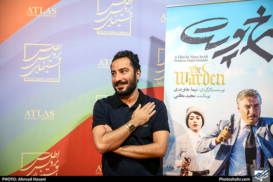 اکران مردمی فیلم «سرخ پوست» در مشهد با حضور نوید محمدزاده / عکس: احمد حسنی / شهرآرا