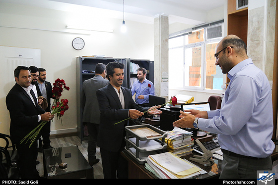 بازدید مسئولان رونامه شهرآرا از دادسرای ناحیه هفت-عکاس: سعید گلی/ شهرآرا