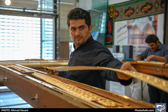 کارگاه ساخت درب‌های حرمین مطهر امام جواد(ع) و امام کاظم(ع)