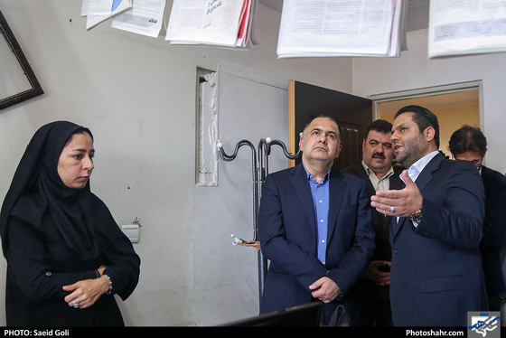بازدید معاون مطبوعاتی وزارت فرهنگ و ارشاد اسلامی از روزنامه شهرآرا-عکاس:سعید گلی/ شهرآرا