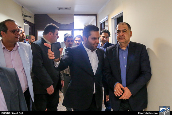بازدید معاون مطبوعاتی وزارت فرهنگ و ارشاد اسلامی از روزنامه شهرآرا-عکاس:سعید گلی/ شهرآرا