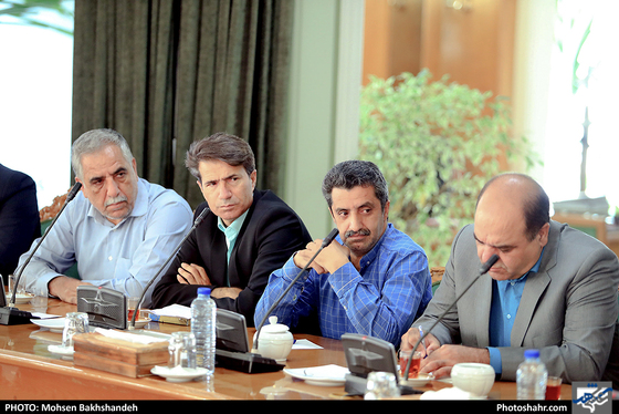 دیدار استاندار با اصحاب شعر و ادب خراسان رضوی - عکس : محسن بخشنده / شهرآرا