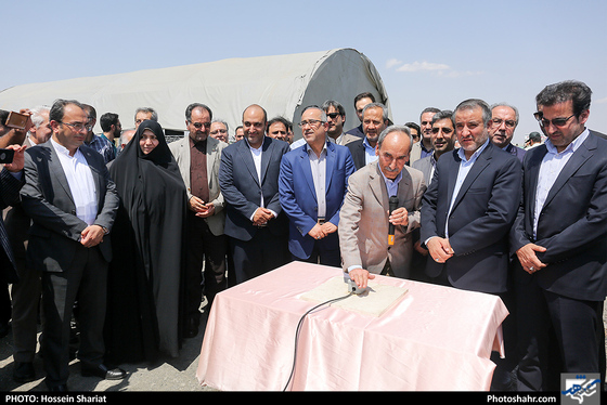 آغاز عملیات اجرایی بهسازی بولوار حسن‌آباد - عکس :حسین شریعت / شهرآرا