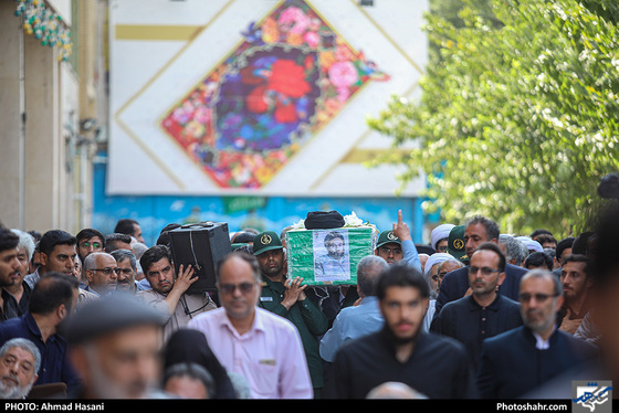 تشییع پیکر جانباز انقلاب «سید محمدعلی کاشف الحسینی» - عکاس: احمد حسنی / شهرآرا