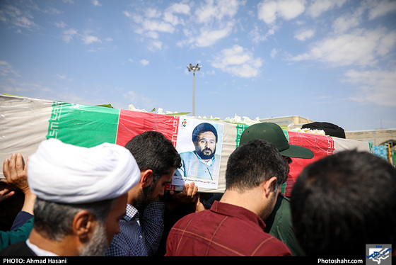 تشییع پیکر جانباز انقلاب «سید محمدعلی کاشف الحسینی» - عکاس: احمد حسنی / شهرآرا