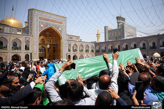 تشییع پیکر شهید مدافع حرم سید ناظرحسین موسوی / عکس: احمد حسنی / شهرآرا