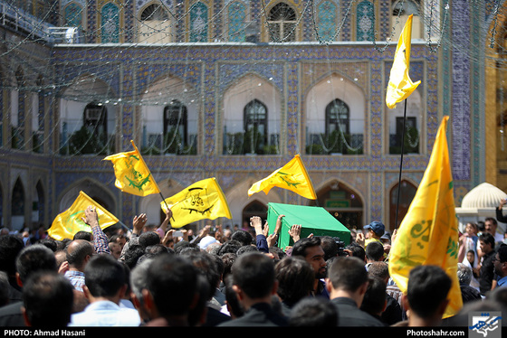 تشییع پیکر شهید مدافع حرم سید ناظرحسین موسوی / عکس: احمد حسنی / شهرآرا
