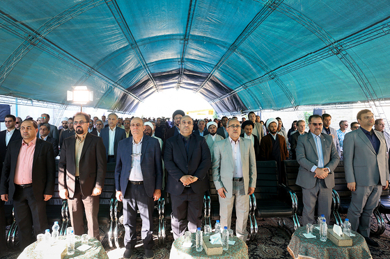 افتتاح مجموعه آبی چندمنظوره گلشن و بهره برداری از 12 بوستان در سطح شهر