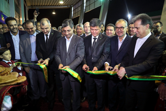 افتتاح نمایشگاه اختصاصی تولیدکنندگان کشور ترکمنستان
