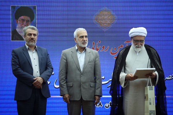 مراسم رونمایی از محصولات جدید شرکت داروسازی ثامن