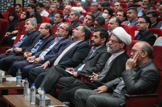 افتتاحیه دومین اجلاس سراسری مسئولان کانون های بسیج دانشگاه آزاد اسلامی