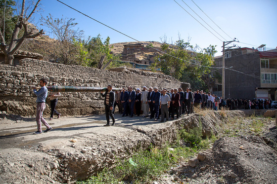 آیین خیمه پوشان در روستای پیوه ژن 