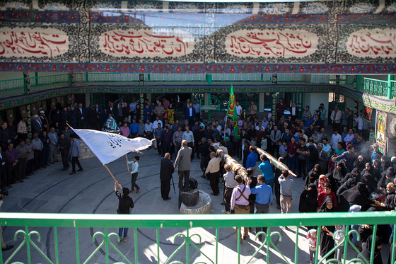 آیین خیمه پوشان در روستای پیوه ژن 