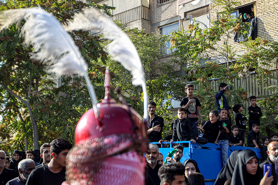مراسم خیمه سوزان در شهرک شهید بهشتی