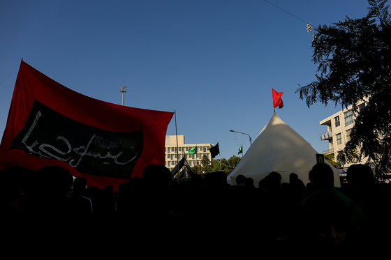 خیمه سوزان عصر عاشورا | میدان احمدآباد