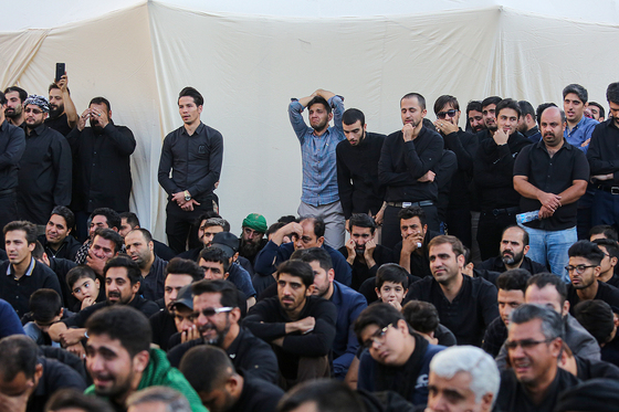 خیمه سوزان عصر عاشورا | میدان احمدآباد