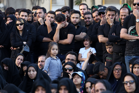 خیمه سوزان عصر عاشورا | میدان احمدآباد