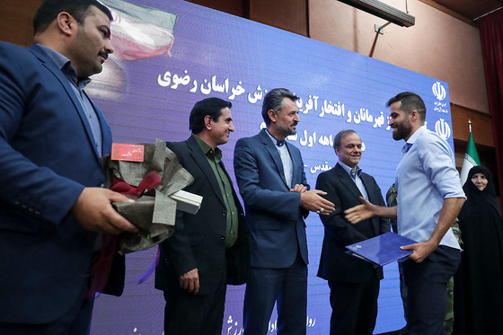 مراسم تجلیل از قهرمانان و افتخارآفرینان ورزش خراسان رضوی