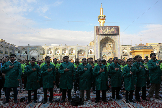 مراسم اذن خدمت اربعین کاروان خدام الحسین (ع)