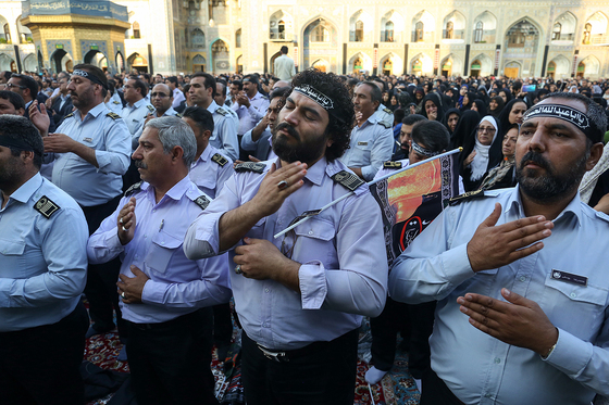 مراسم اذن خدمت اربعین کاروان خدام الحسین (ع)