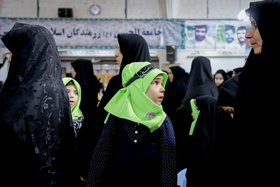 اجتماع دختربچه های سه ساله در جامعه الحسین