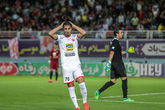 لیگ برتر فوتبال/مسابقه شهرخودرو مشهد و پرسپولیس