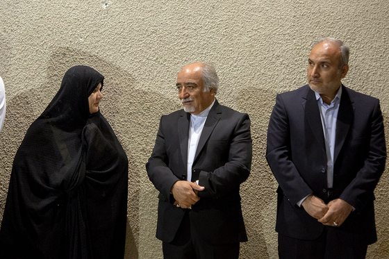 نمایشگاه عکس « چهارده پنجاه و دو 