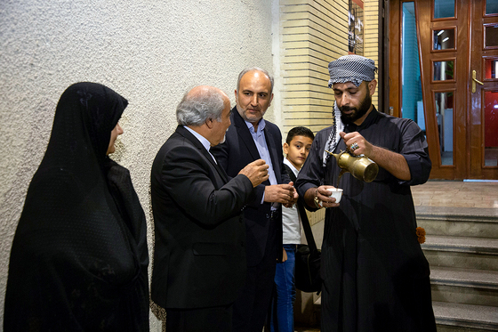 نمایشگاه عکس « چهارده پنجاه و دو 