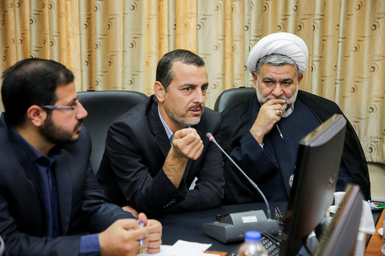 دیدار مجمع نمایندگان خراسان رضوی با مسئولان بهداشت و درمان