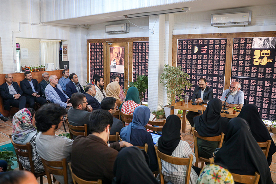 مجموعه نشست‌های «سوژه» با حضور یونس شکرخواه