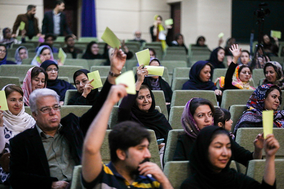 انتخابات نخستین انجمن هنرهای تجسمی خراسان رضوی