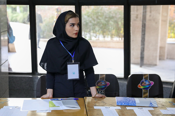 انتخابات نخستین انجمن هنرهای تجسمی خراسان رضوی