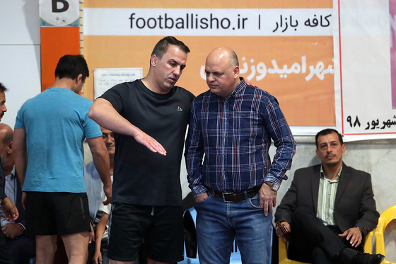 تمرین تیم کشتی «تا ثبت جهانی توس» با حضور حسن یزدانی